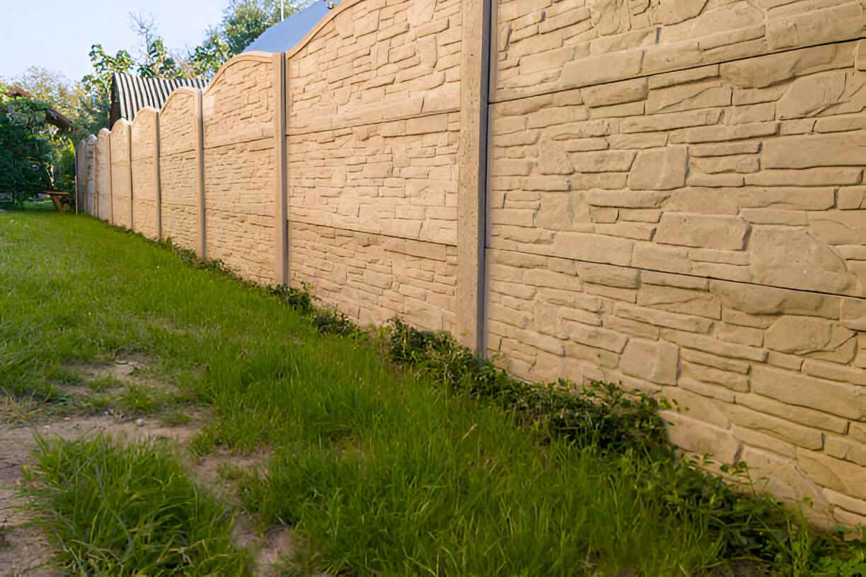 the best backyard fencing you can discover