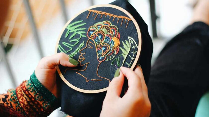 embroidery is an example of which type of fiber craft