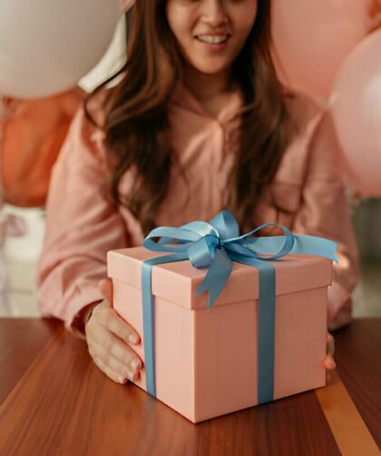 thoughtful & fun gifts ideas for your friend's perfect 21st birthday